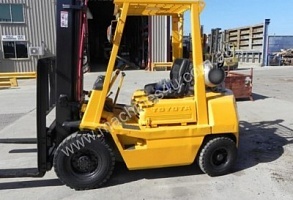   TOYOTA FORK LIFT 40FG