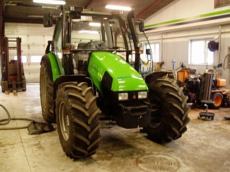   DEUTZ-FAHR (-) Agrotron 4.90