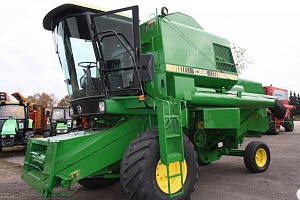   John deere ( ) 1065 Combine