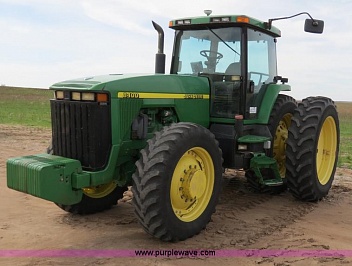   JOHN DEERE () 8400