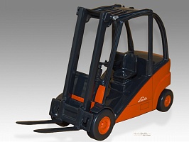   LINDE H20 Fork Lift