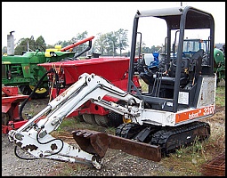   Bobcat () 320 Mini Loader