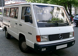   MERCEDES () 100D