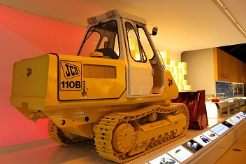   JCB () 808 Excavator