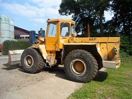   Hanomag () 55C Wheel Loader