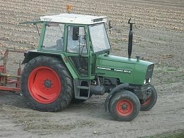   FENDT Farmer 307 LS