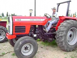   MASSEY FERGUSON COMBINE 298