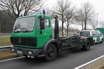   MERCEDES () 1417