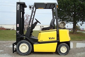   YALE FORK LIFT GLP050