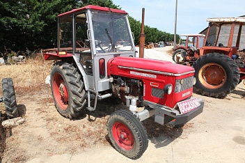   ZETOR () 4718