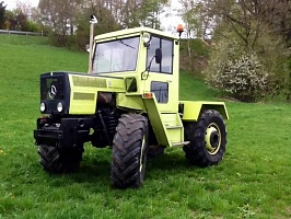   MERCEDES TRACTOR 800