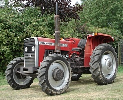   MASSEY FERGUSON COMBINE 250