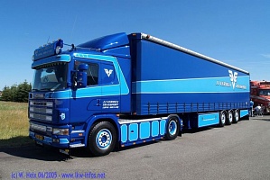   Scania () 144