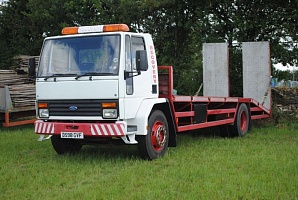   Ford () Cargo 1615