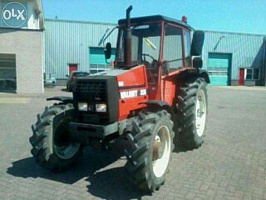   VALTRA 305