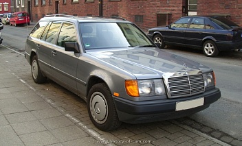   MERCEDES () 200TD