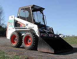   Bobcat () 751C