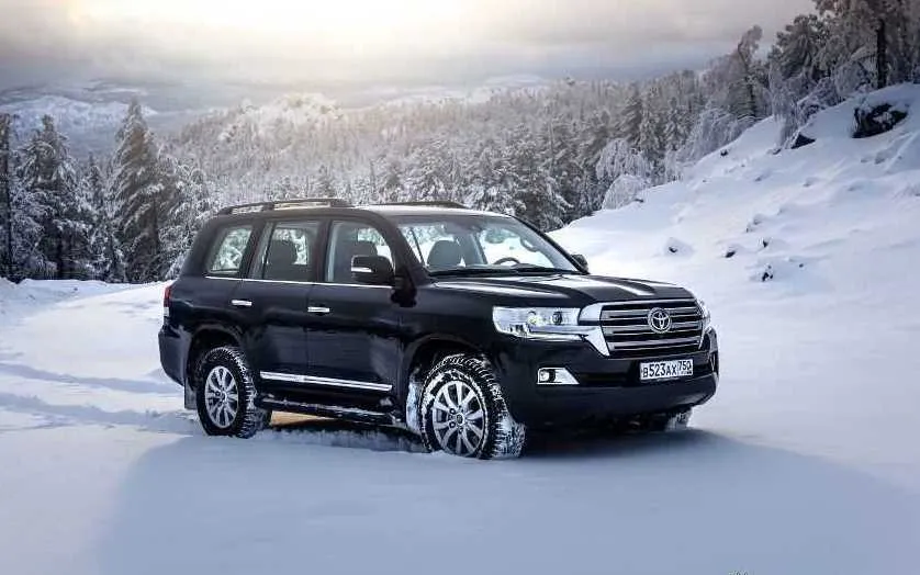 Долгожданное обновление Toyota Land Cruiser Долгожданное обновление Toyota Land Cruiser