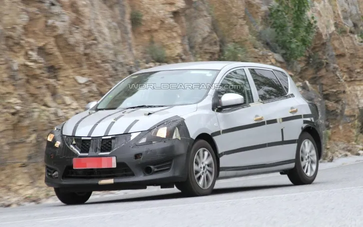 Nissan готовит смену Tiida