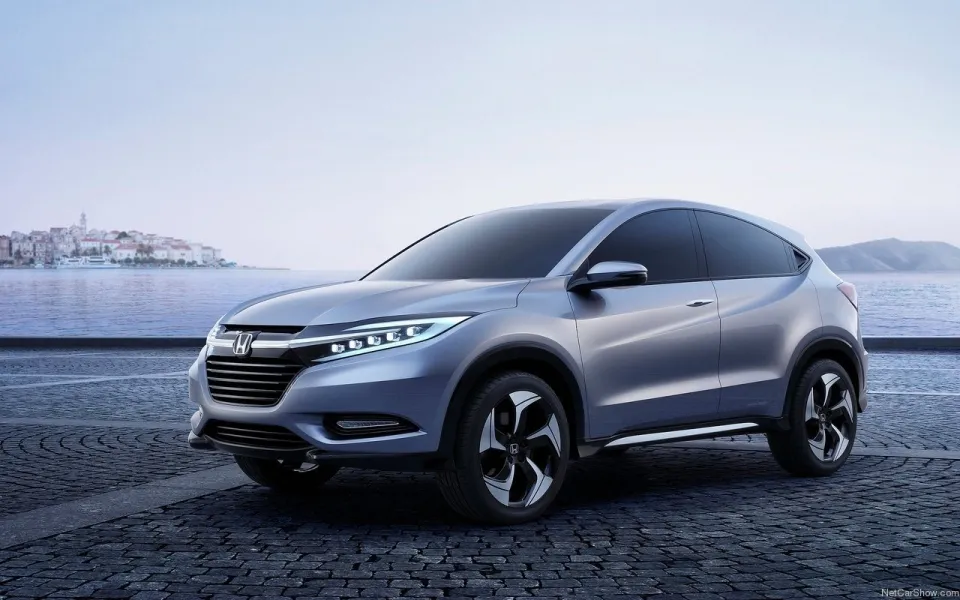 Первые изображения концепта Honda Urban SUV в сети Первые изображения концепта Honda Urban SUV в сети