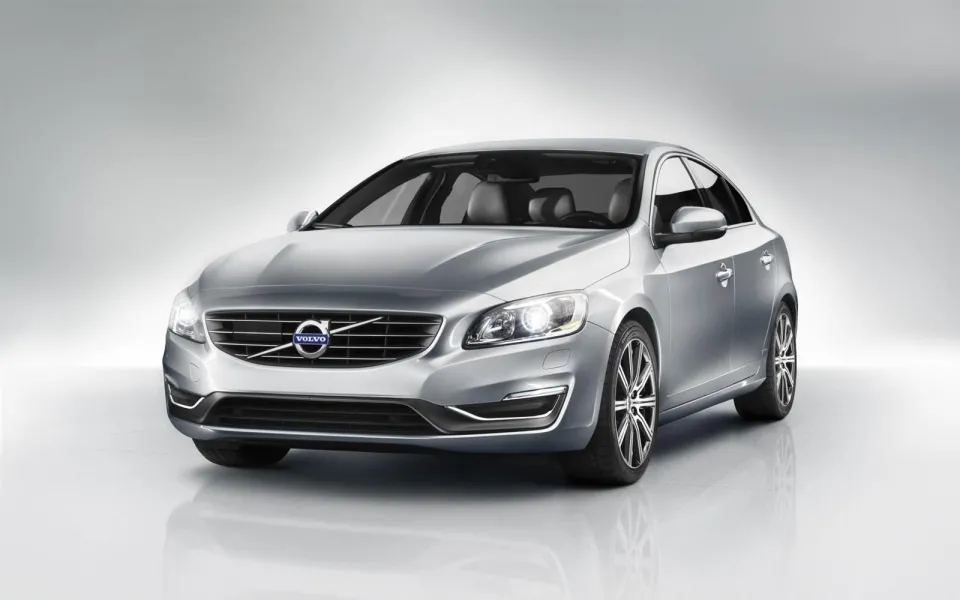 Новый седан Volvo S60 2014 Новый седан Volvo S60 2014